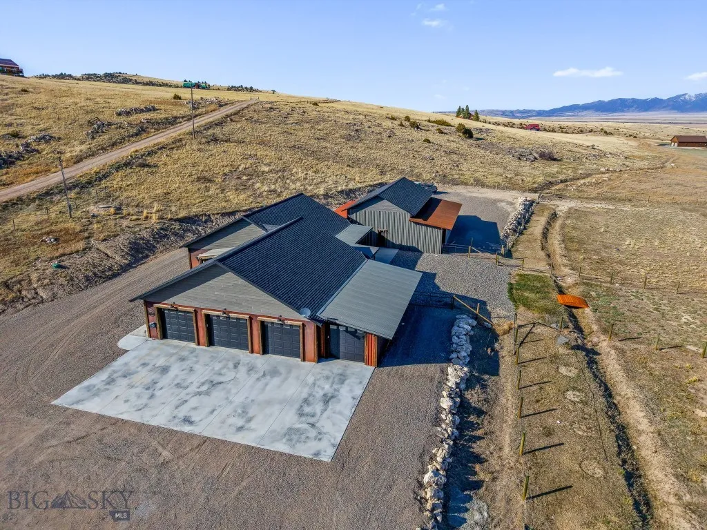 22 Red Rock Trail, Ennis, Montana 59729, Ennis, Montana 59729, 3 Bedrooms Bedrooms, ,1 BathroomBathrooms,Residential,For Sale,22 Red Rock Trail, Ennis, Montana 59729,400919