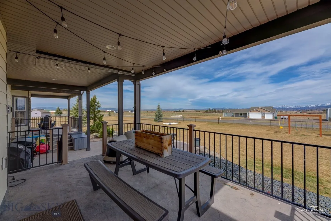 2160 Crested Wheat Loop, Helena, Montana 59635, Helena, Montana 59635, 6 Bedrooms Bedrooms, ,3 BathroomsBathrooms,Residential,For Sale,2160 Crested Wheat Loop, Helena, Montana 59635,400970