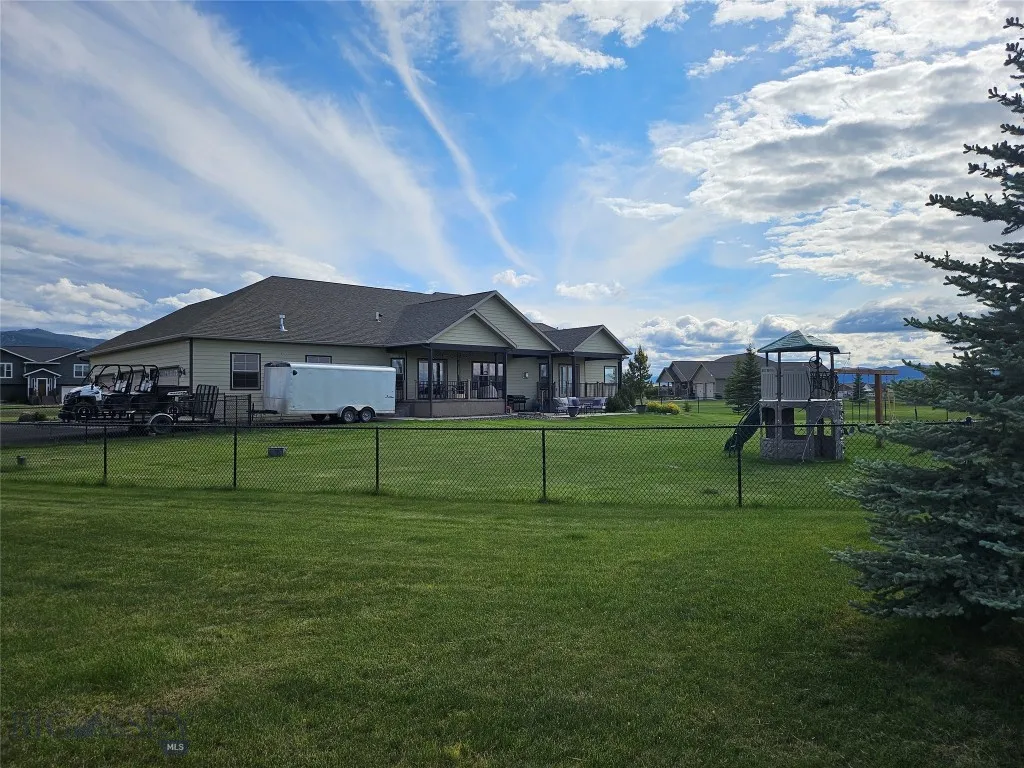 2160 Crested Wheat Loop, Helena, Montana 59635, Helena, Montana 59635, 6 Bedrooms Bedrooms, ,3 BathroomsBathrooms,Residential,For Sale,2160 Crested Wheat Loop, Helena, Montana 59635,400970