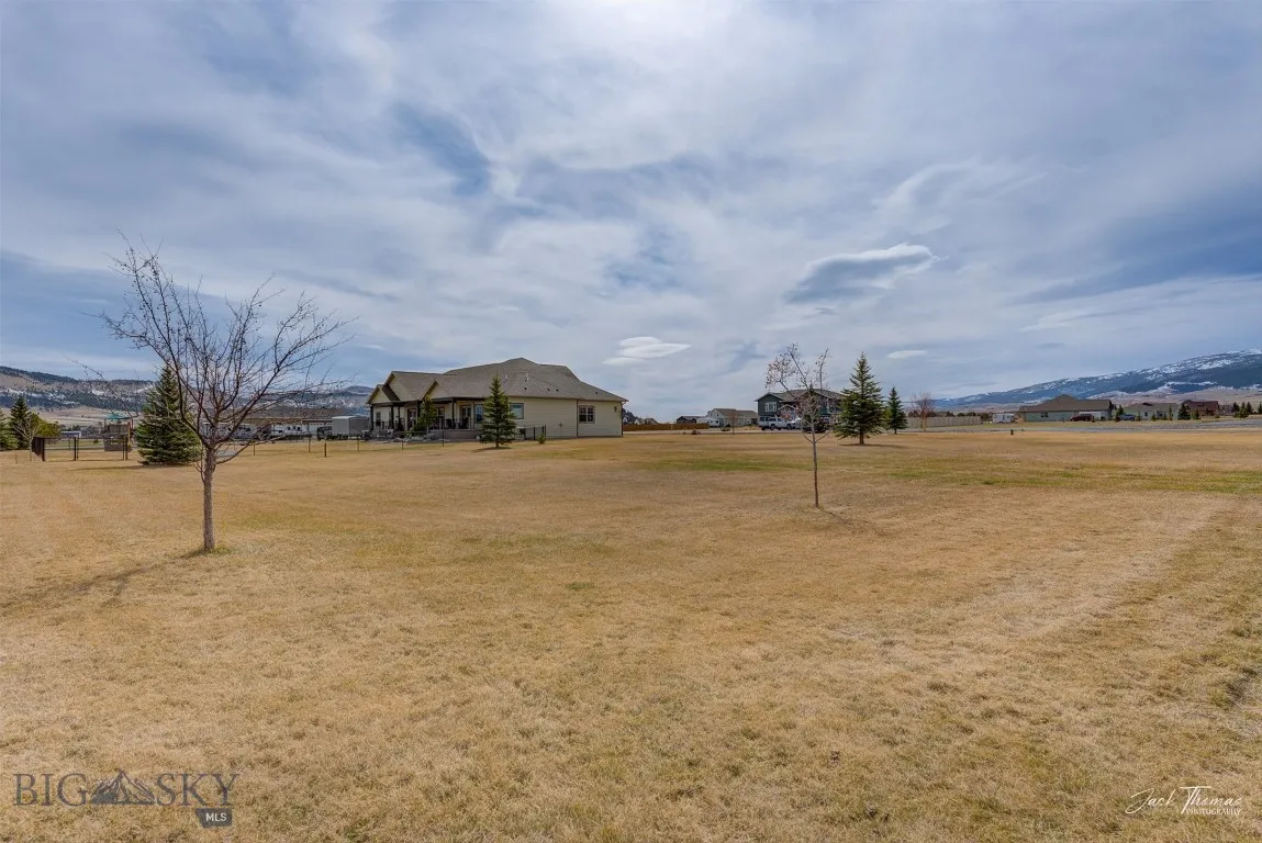 2160 Crested Wheat Loop, Helena, Montana 59635, Helena, Montana 59635, 6 Bedrooms Bedrooms, ,3 BathroomsBathrooms,Residential,For Sale,2160 Crested Wheat Loop, Helena, Montana 59635,400970