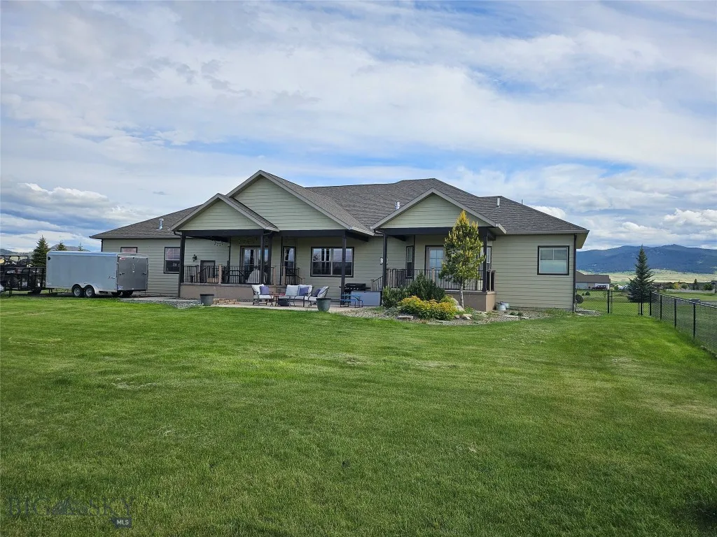 2160 Crested Wheat Loop, Helena, Montana 59635, Helena, Montana 59635, 6 Bedrooms Bedrooms, ,3 BathroomsBathrooms,Residential,For Sale,2160 Crested Wheat Loop, Helena, Montana 59635,400970