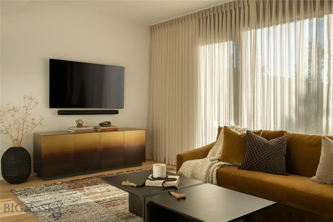 Photos shown depict a similar residence