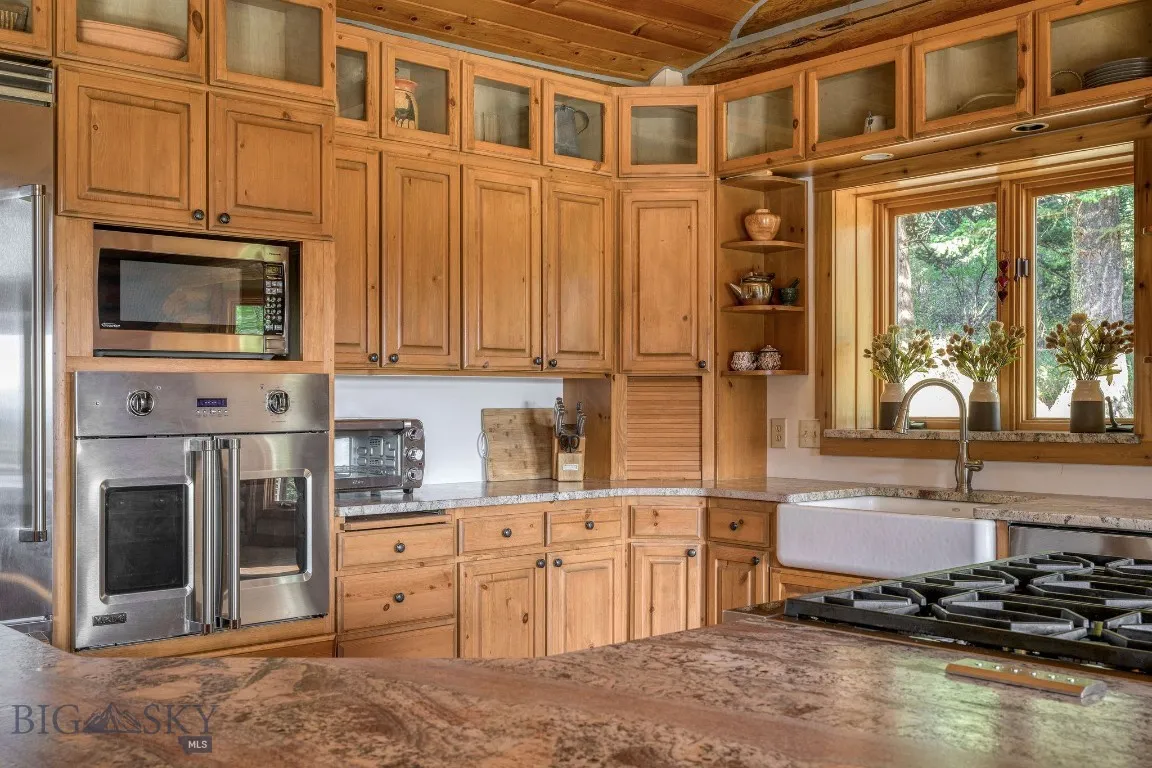 14200 Flaming Arrow Road, Bozeman, Montana 59715, Bozeman, Montana 59715, 5 Bedrooms Bedrooms, ,3 BathroomsBathrooms,Residential,For Sale,14200 Flaming Arrow Road, Bozeman, Montana 59715,0,401071