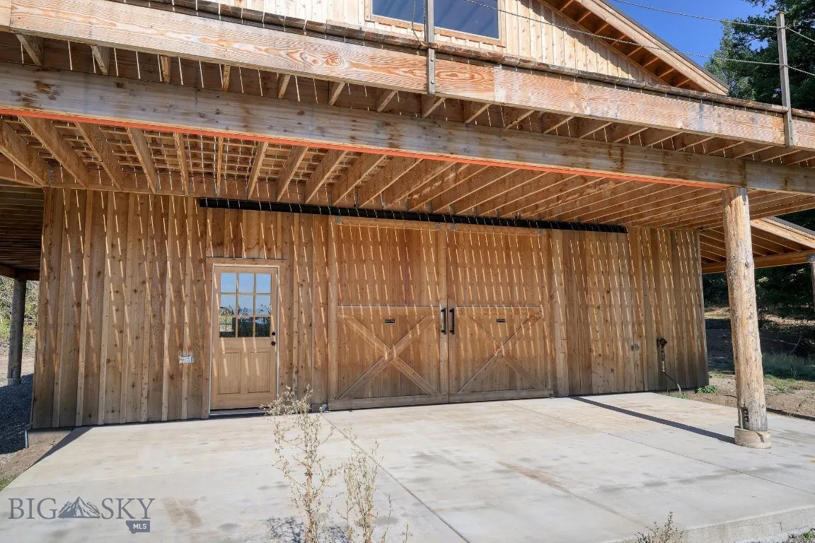 14200 Flaming Arrow Road, Bozeman, Montana 59715, Bozeman, Montana 59715, 5 Bedrooms Bedrooms, ,3 BathroomsBathrooms,Residential,For Sale,14200 Flaming Arrow Road, Bozeman, Montana 59715,0,401071