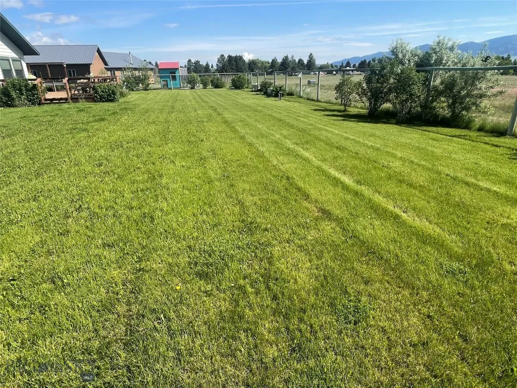 719 Jefferson Street, Ennis, Montana 59729, Ennis, Montana 59729, 2 Bedrooms Bedrooms, ,2 BathroomsBathrooms,Residential,For Sale,719 Jefferson Street, Ennis, Montana 59729,401148