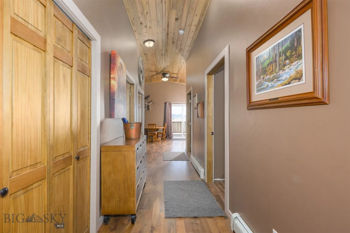 37 Sawmill Gulch, Butte, Montana 59701, Butte, Montana 59701, 3 Bedrooms Bedrooms, ,2 BathroomsBathrooms,Residential,For Sale,37 Sawmill Gulch, Butte, Montana 59701,0,401182