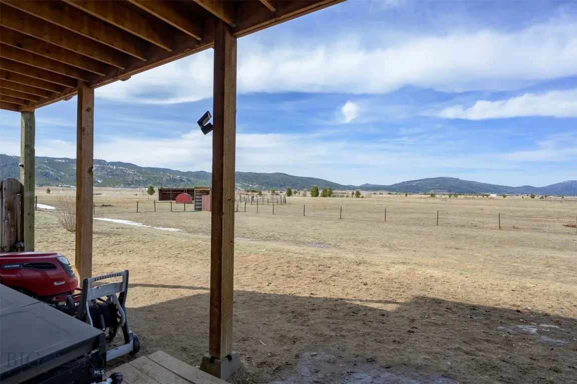 37 Sawmill Gulch, Butte, Montana 59701, Butte, Montana 59701, 3 Bedrooms Bedrooms, ,2 BathroomsBathrooms,Residential,For Sale,37 Sawmill Gulch, Butte, Montana 59701,0,401182