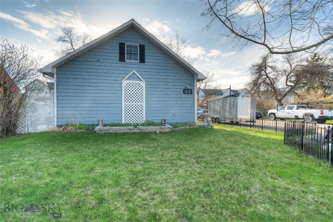 623 N Grand Avenue, Bozeman, Montana 59715, Bozeman, Montana 59715, 4 Bedrooms Bedrooms, ,1 BathroomBathrooms,Residential,For Sale,623 N Grand Avenue, Bozeman, Montana 59715,0,401264