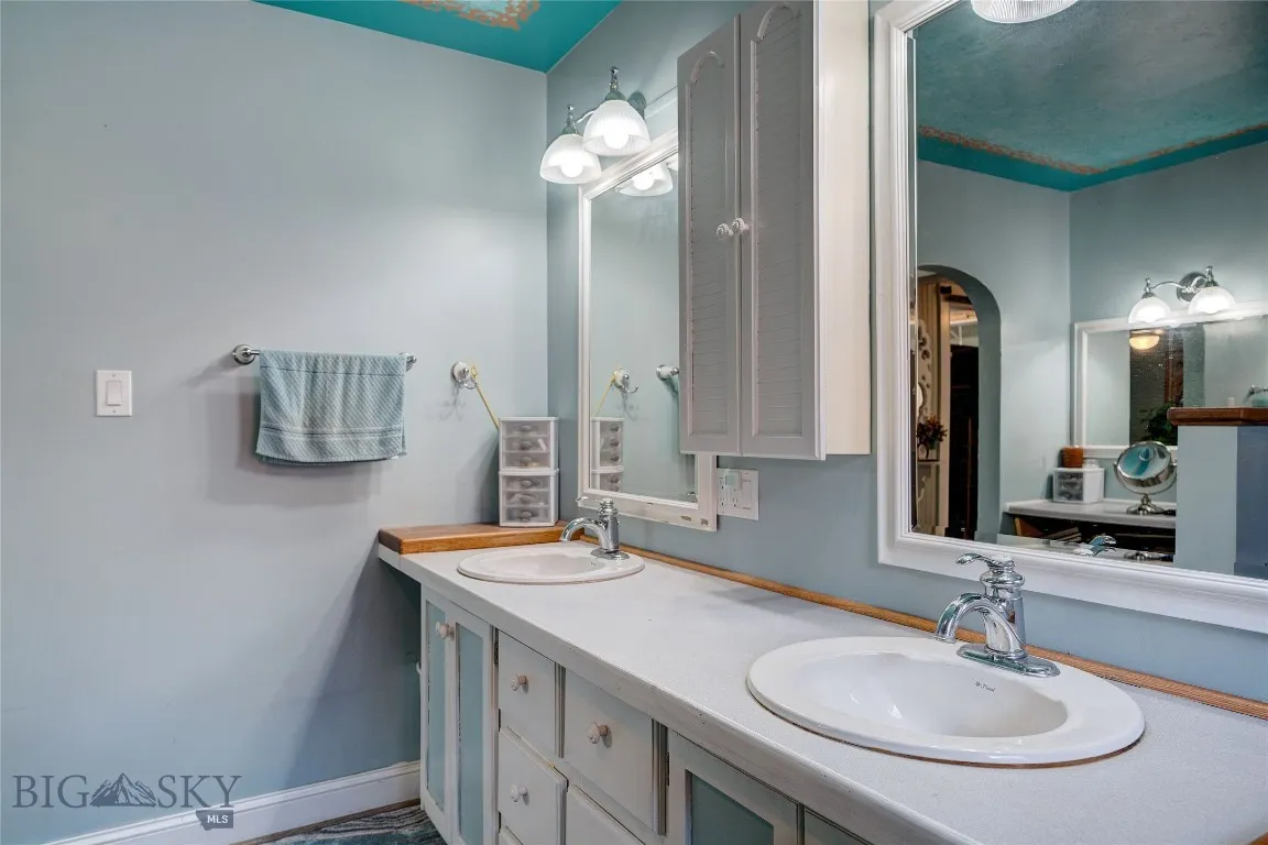 623 N Grand Avenue, Bozeman, Montana 59715, Bozeman, Montana 59715, 4 Bedrooms Bedrooms, ,1 BathroomBathrooms,Residential,For Sale,623 N Grand Avenue, Bozeman, Montana 59715,0,401264