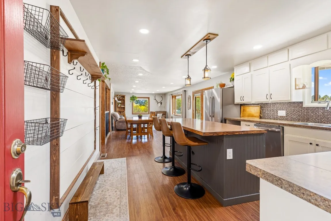 227 W Fagin Street, Ennis, Montana 59729, Ennis, Montana 59729, 4 Bedrooms Bedrooms, ,2 BathroomsBathrooms,Residential,For Sale,227 W Fagin Street, Ennis, Montana 59729,0,401757