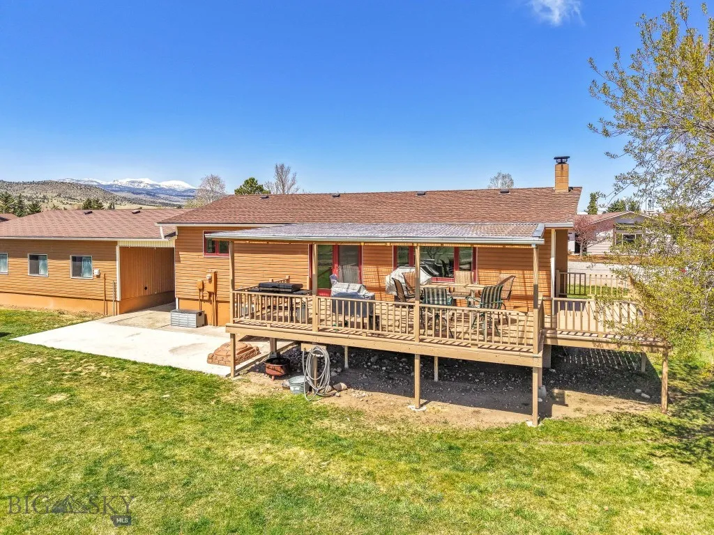 227 W Fagin Street, Ennis, Montana 59729, Ennis, Montana 59729, 4 Bedrooms Bedrooms, ,2 BathroomsBathrooms,Residential,For Sale,227 W Fagin Street, Ennis, Montana 59729,0,401757