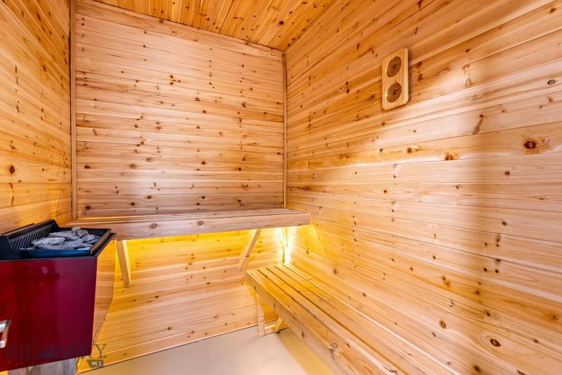 Dry Sauna