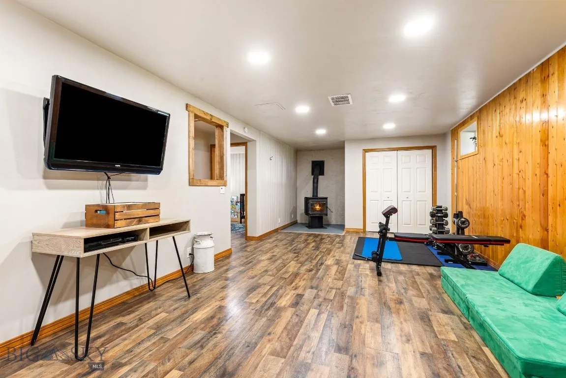 227 W Fagin Street, Ennis, Montana 59729, Ennis, Montana 59729, 4 Bedrooms Bedrooms, ,2 BathroomsBathrooms,Residential,For Sale,227 W Fagin Street, Ennis, Montana 59729,0,401757