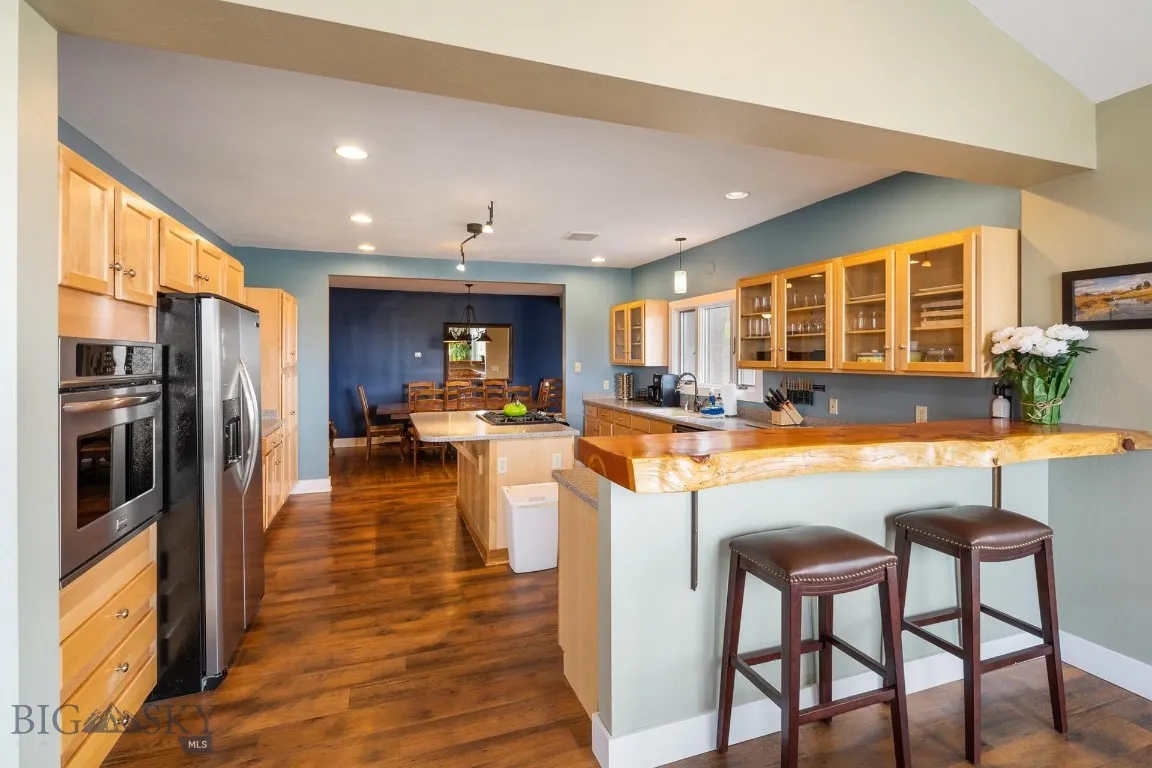 5191 Old Yellowstone Trail, Three Forks, Montana 5, Three Forks, Montana 59752, 5 Bedrooms Bedrooms, ,Farm,For Sale,5191 Old Yellowstone Trail, Three Forks, Montana 5,0,401933