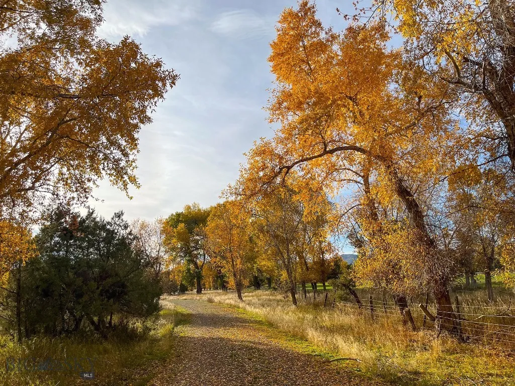 5191 Old Yellowstone Trail, Three Forks, Montana 5, Three Forks, Montana 59752, 5 Bedrooms Bedrooms, ,Farm,For Sale,5191 Old Yellowstone Trail, Three Forks, Montana 5,0,401933