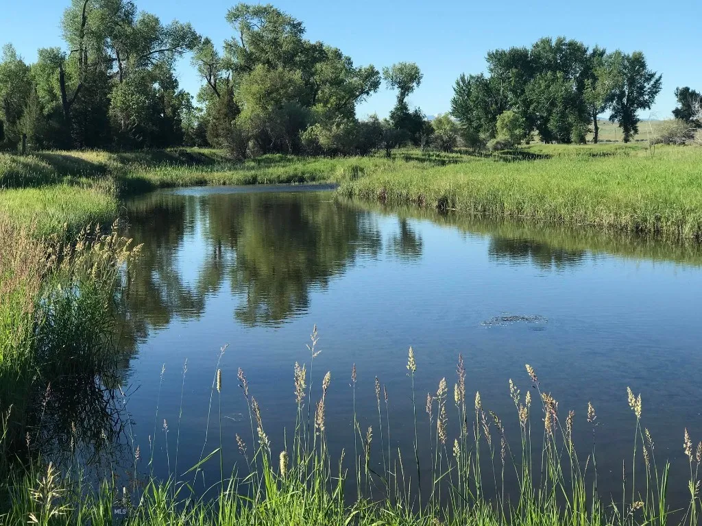 5191 Old Yellowstone Trail, Three Forks, Montana 5, Three Forks, Montana 59752, 5 Bedrooms Bedrooms, ,Farm,For Sale,5191 Old Yellowstone Trail, Three Forks, Montana 5,0,401933