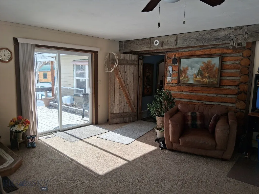 967 Mt Highway 2 W, Whitehall, Montana 59759, Whitehall, Montana 59759, 3 Bedrooms Bedrooms, ,2 BathroomsBathrooms,Residential,For Sale,967 Mt Highway 2 W, Whitehall, Montana 59759,402015