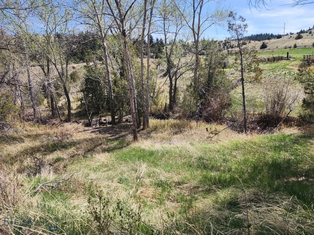 967 Mt Highway 2 W, Whitehall, Montana 59759, Whitehall, Montana 59759, 3 Bedrooms Bedrooms, ,2 BathroomsBathrooms,Residential,For Sale,967 Mt Highway 2 W, Whitehall, Montana 59759,402015