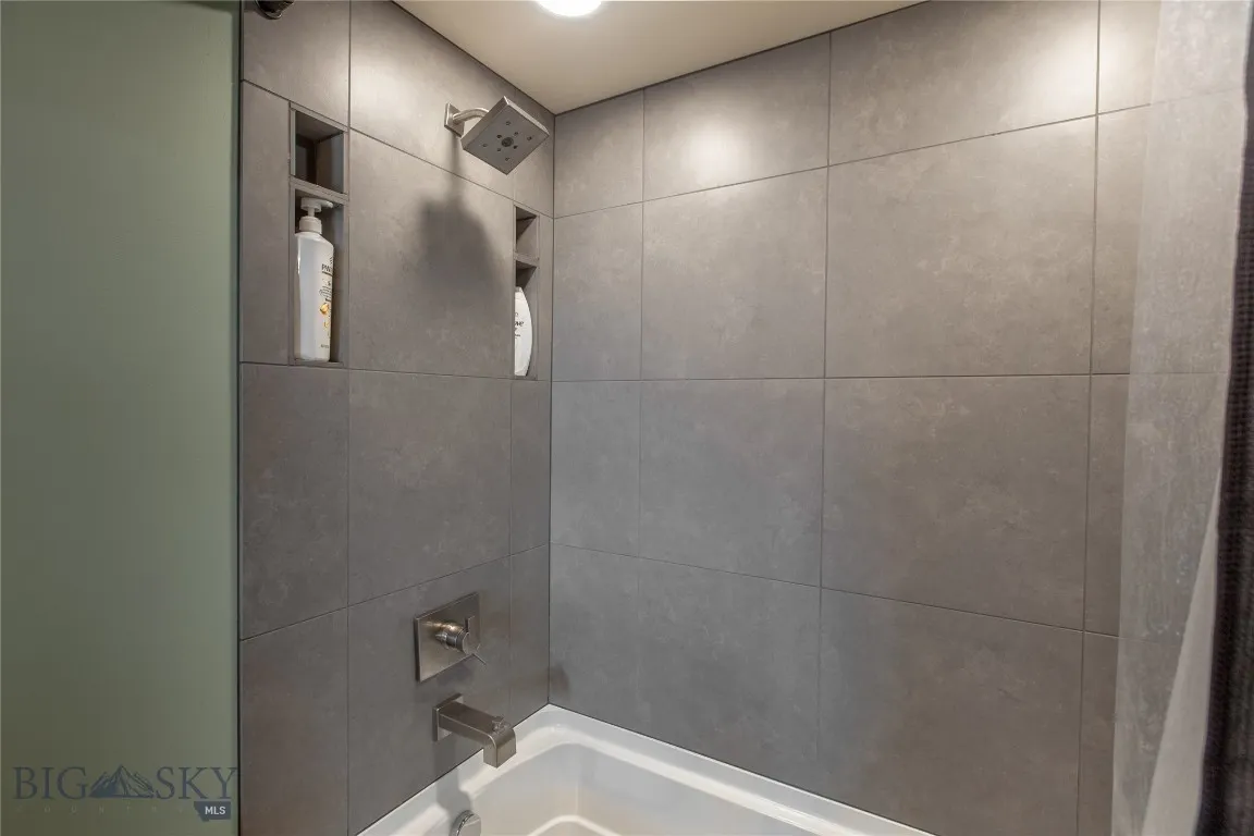 626 E Cottonwood 1, Bozeman, Montana 59715, Bozeman, Montana 59715, 2 Bedrooms Bedrooms, ,3 BathroomsBathrooms,Residential,For Sale,626 E Cottonwood 1, Bozeman, Montana 59715,0,401883