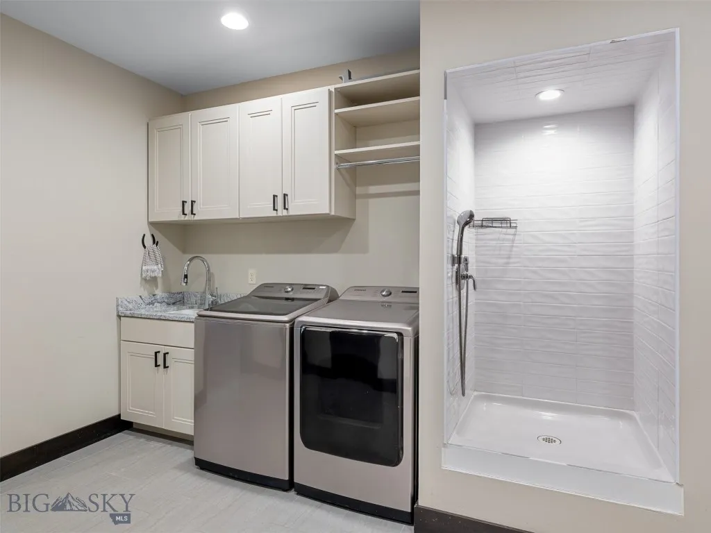 Pet wash in mud room