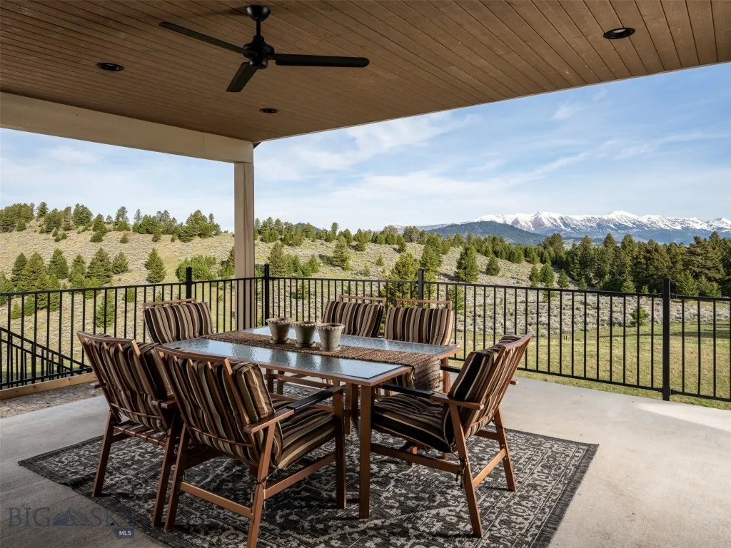 Main level heated patio for snow melt