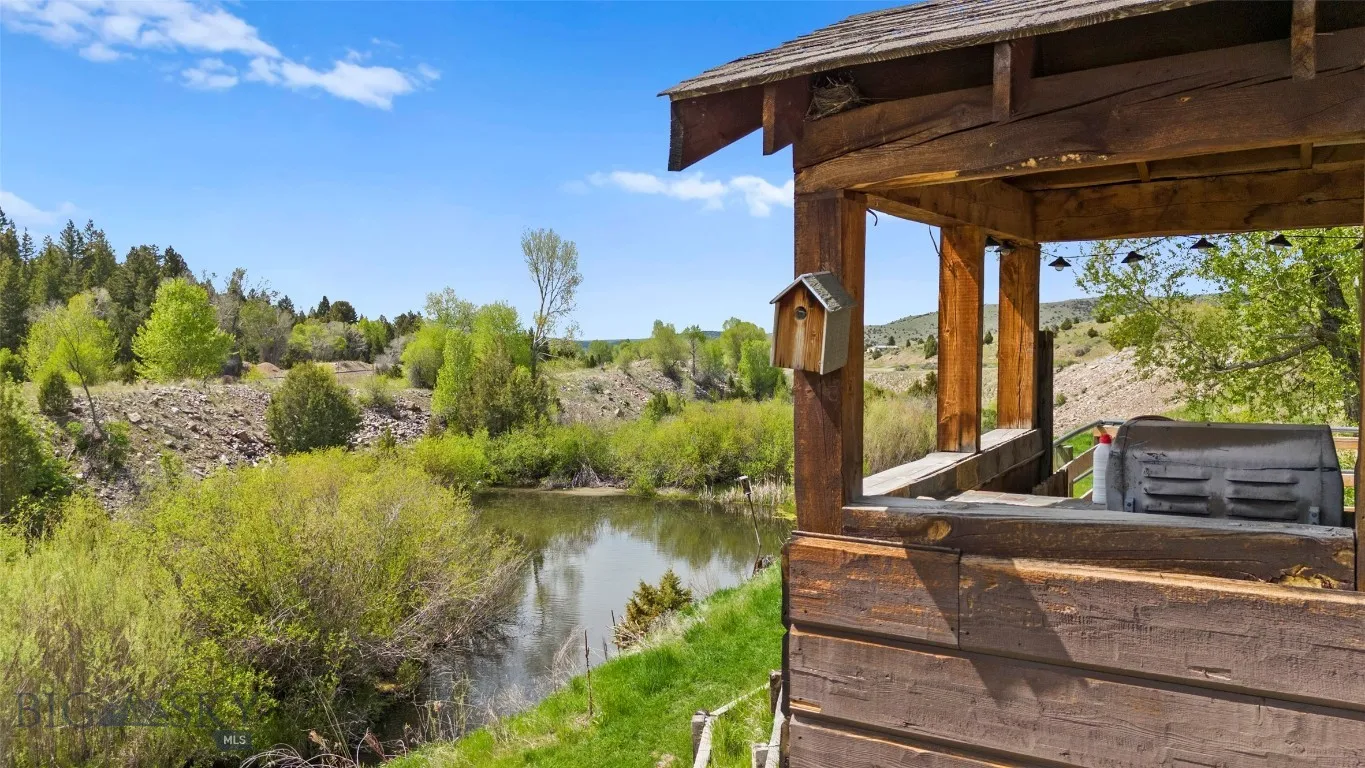 1511 Mt Hwy 287, Virginia City, Montana 59755, Virginia City, Montana 59755, 3 Bedrooms Bedrooms, ,2 BathroomsBathrooms,Residential,For Sale,1511 Mt Hwy 287, Virginia City, Montana 59755,402455