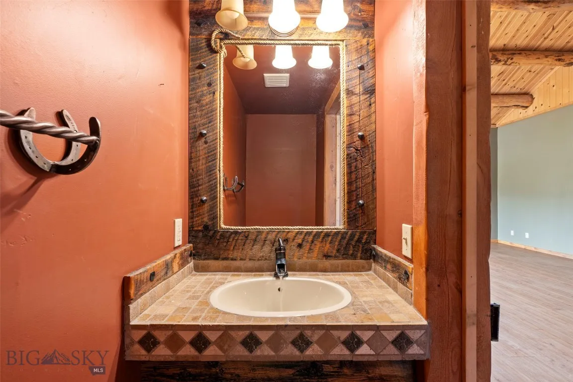 1511 Mt Hwy 287, Virginia City, Montana 59755, Virginia City, Montana 59755, 3 Bedrooms Bedrooms, ,2 BathroomsBathrooms,Residential,For Sale,1511 Mt Hwy 287, Virginia City, Montana 59755,402455