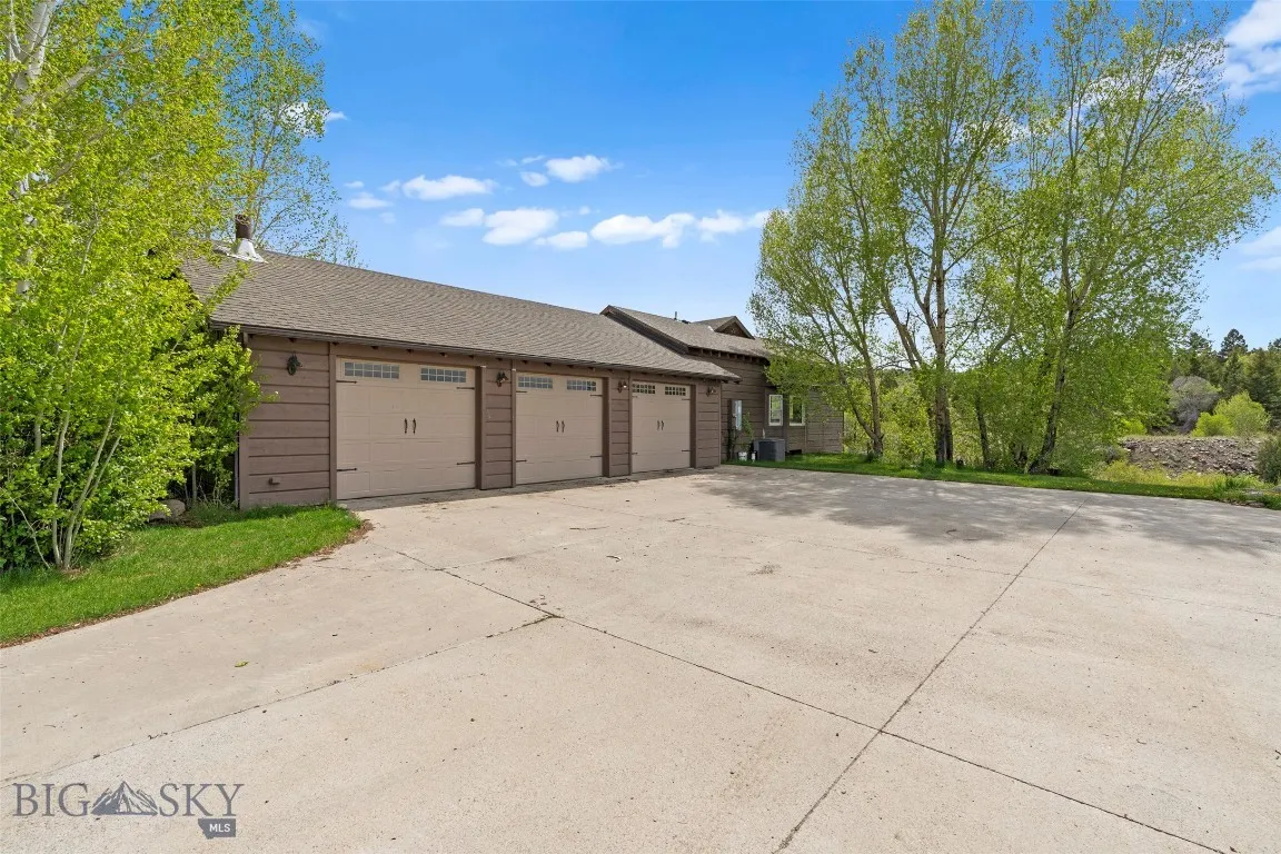 1511 Mt Hwy 287, Virginia City, Montana 59755, Virginia City, Montana 59755, 3 Bedrooms Bedrooms, ,2 BathroomsBathrooms,Residential,For Sale,1511 Mt Hwy 287, Virginia City, Montana 59755,402455