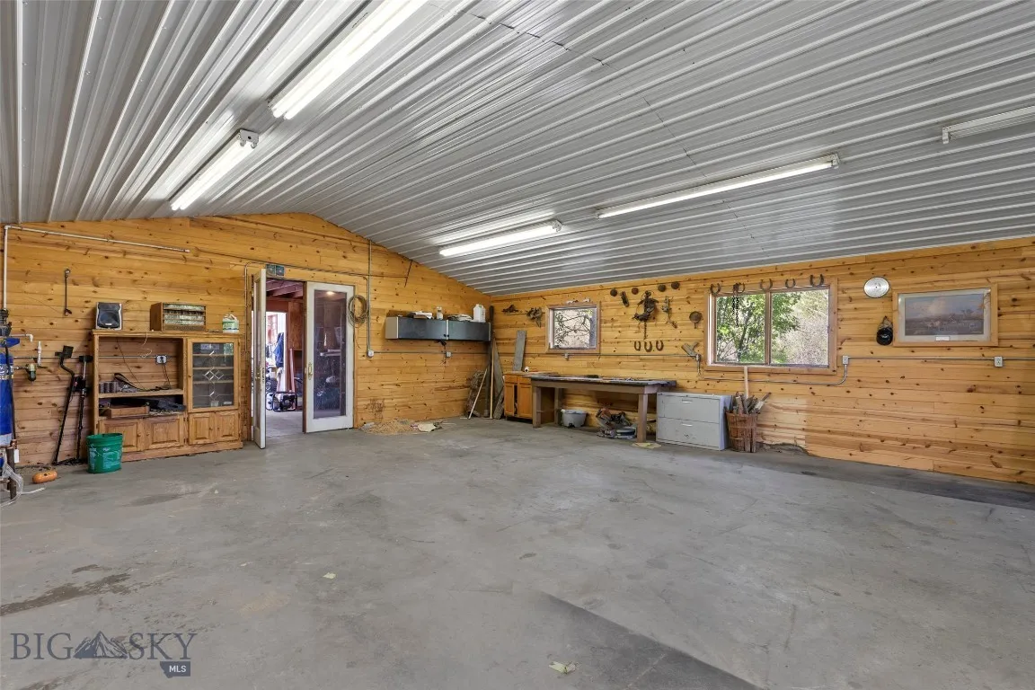1511 Mt Hwy 287, Virginia City, Montana 59755, Virginia City, Montana 59755, 3 Bedrooms Bedrooms, ,2 BathroomsBathrooms,Residential,For Sale,1511 Mt Hwy 287, Virginia City, Montana 59755,402455
