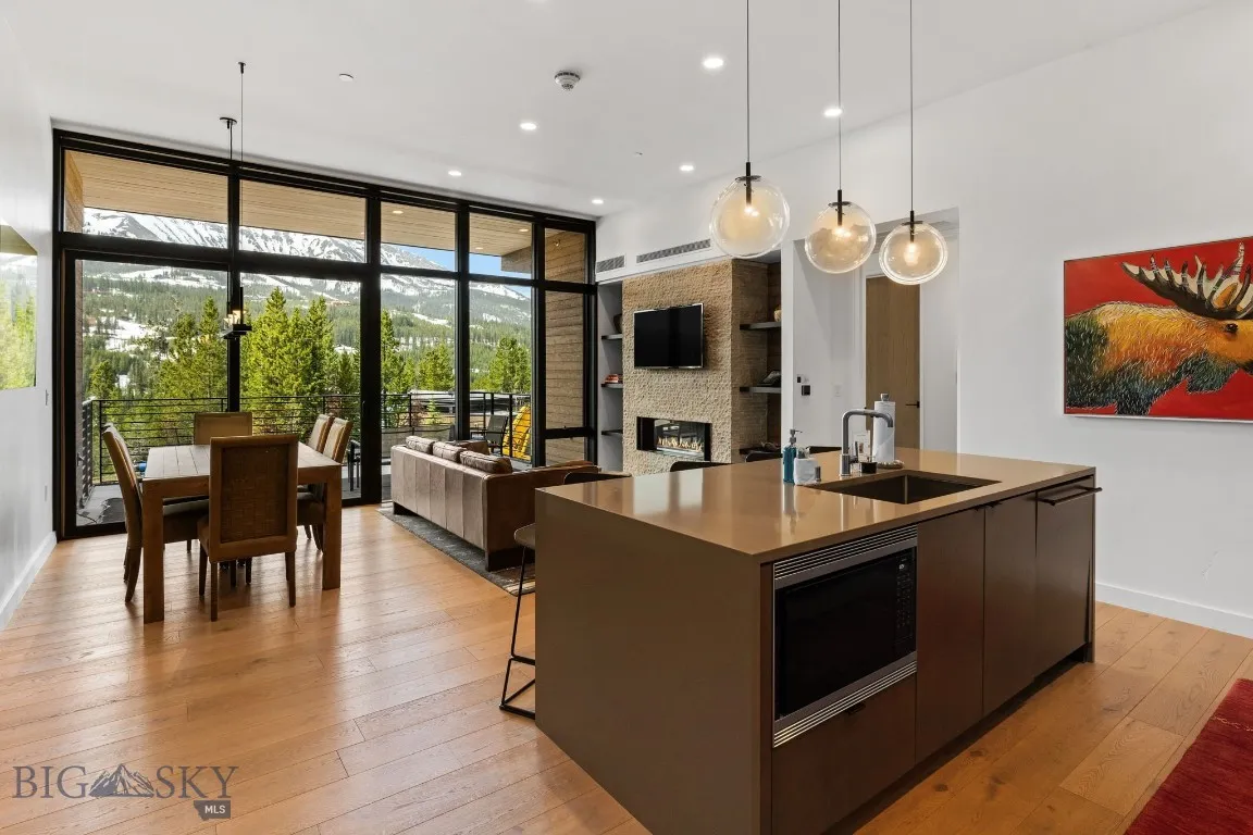 204 Boathouse Way #r9/204, Big Sky, Montana 59716, Big Sky, Montana 59716, 2 Bedrooms Bedrooms, ,2 BathroomsBathrooms,Residential,For Sale,204 Boathouse Way #r9/204, Big Sky, Montana 59716,0,401524