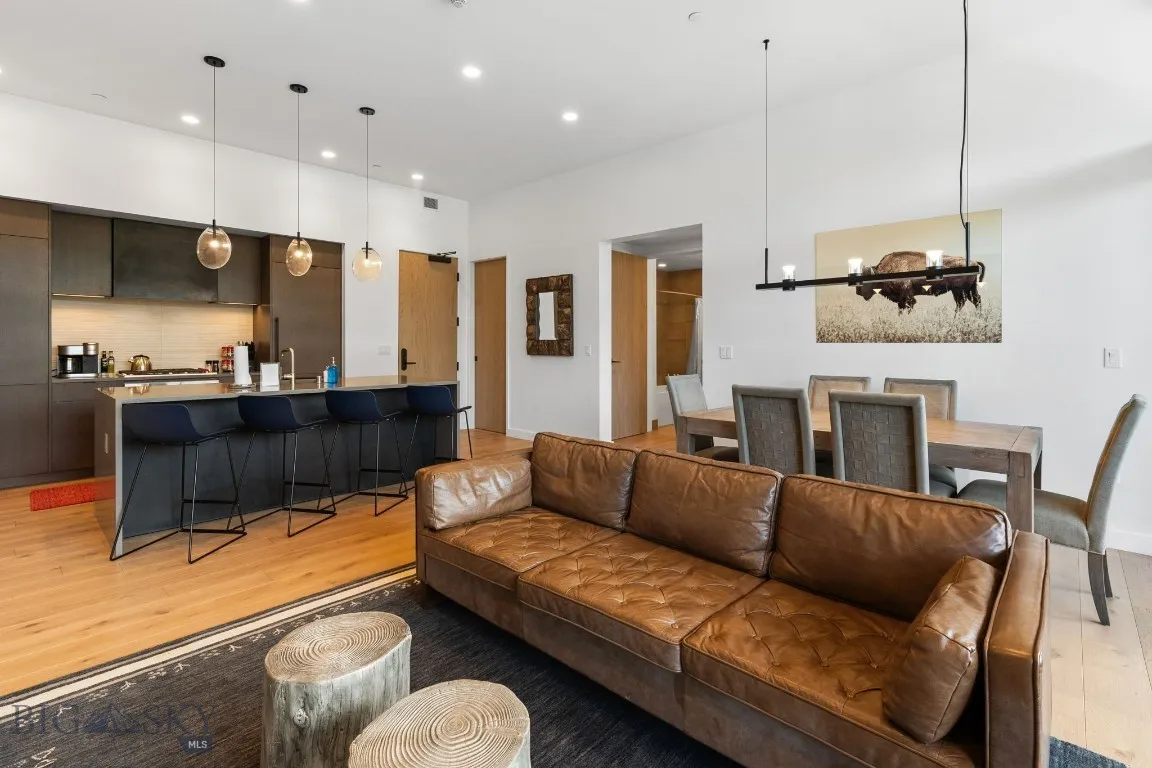 204 Boathouse Way #r9/204, Big Sky, Montana 59716, Big Sky, Montana 59716, 2 Bedrooms Bedrooms, ,2 BathroomsBathrooms,Residential,For Sale,204 Boathouse Way #r9/204, Big Sky, Montana 59716,0,401524