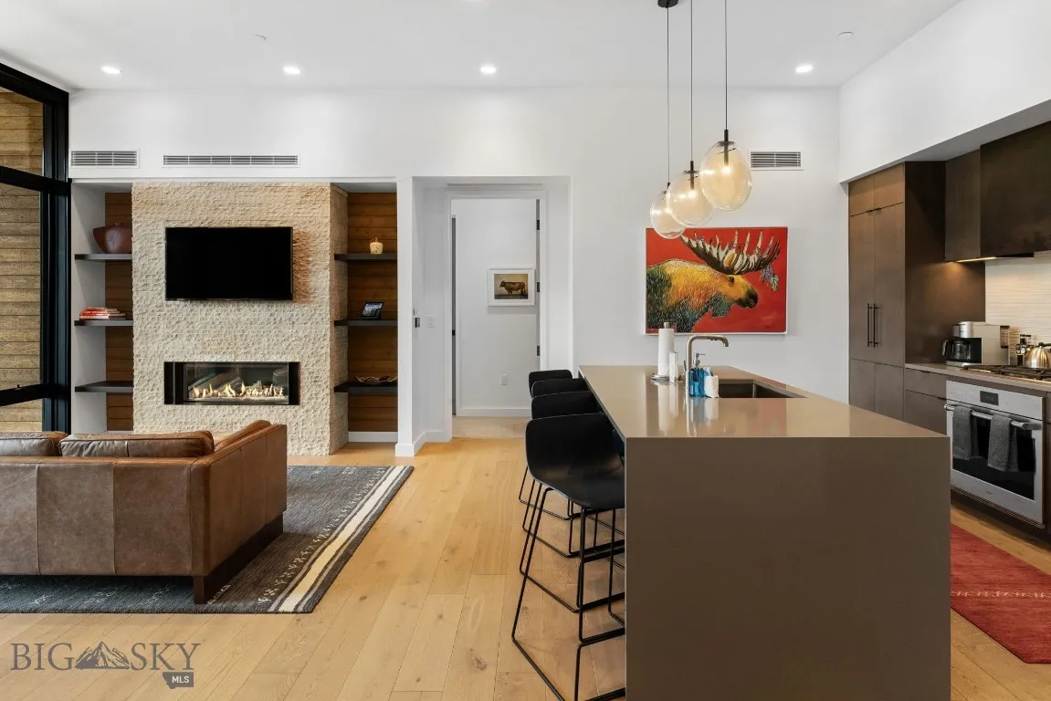 204 Boathouse Way #r9/204, Big Sky, Montana 59716, Big Sky, Montana 59716, 2 Bedrooms Bedrooms, ,2 BathroomsBathrooms,Residential,For Sale,204 Boathouse Way #r9/204, Big Sky, Montana 59716,0,401524