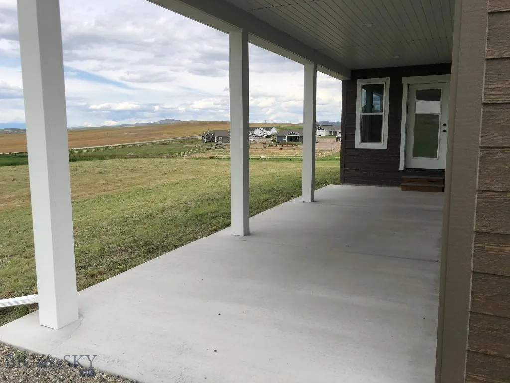 17 Durango Trail, Three Forks, Montana 59752, Three Forks, Montana 59752, 3 Bedrooms Bedrooms, ,2 BathroomsBathrooms,Residential,For Sale,17 Durango Trail, Three Forks, Montana 59752,0,402544