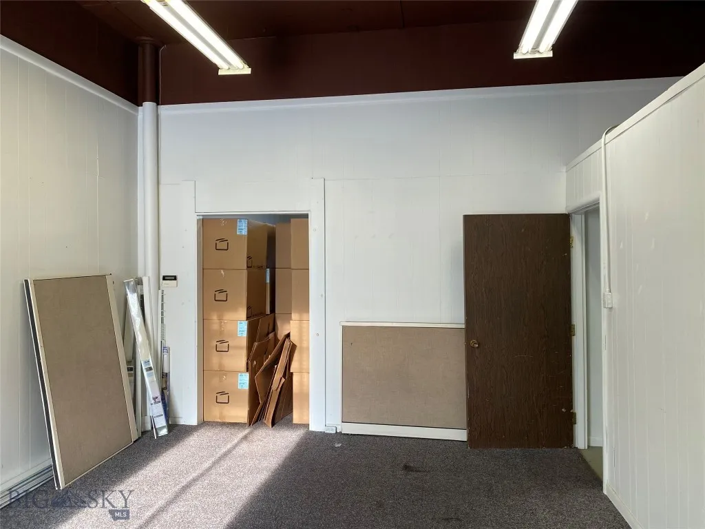 1333 Kaw Avenue, Butte, Montana 59701, Butte, Montana 59701, ,Commercial Sale,For Sale,1333 Kaw Avenue, Butte, Montana 59701,402726