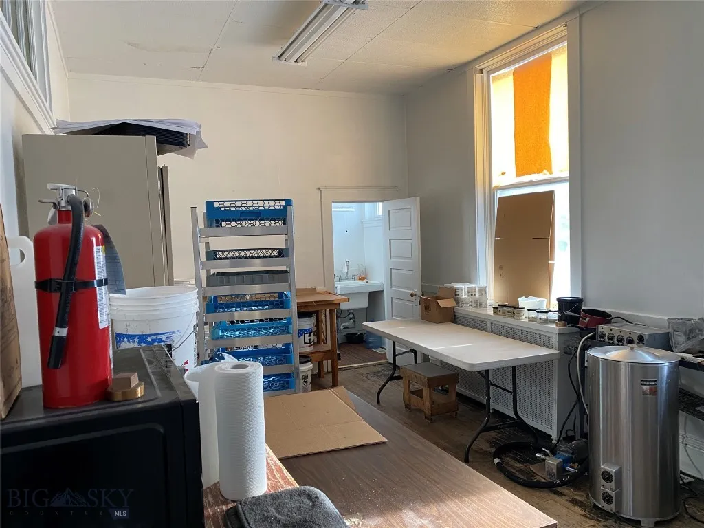 1333 Kaw Avenue, Butte, Montana 59701, Butte, Montana 59701, ,Commercial Sale,For Sale,1333 Kaw Avenue, Butte, Montana 59701,402726