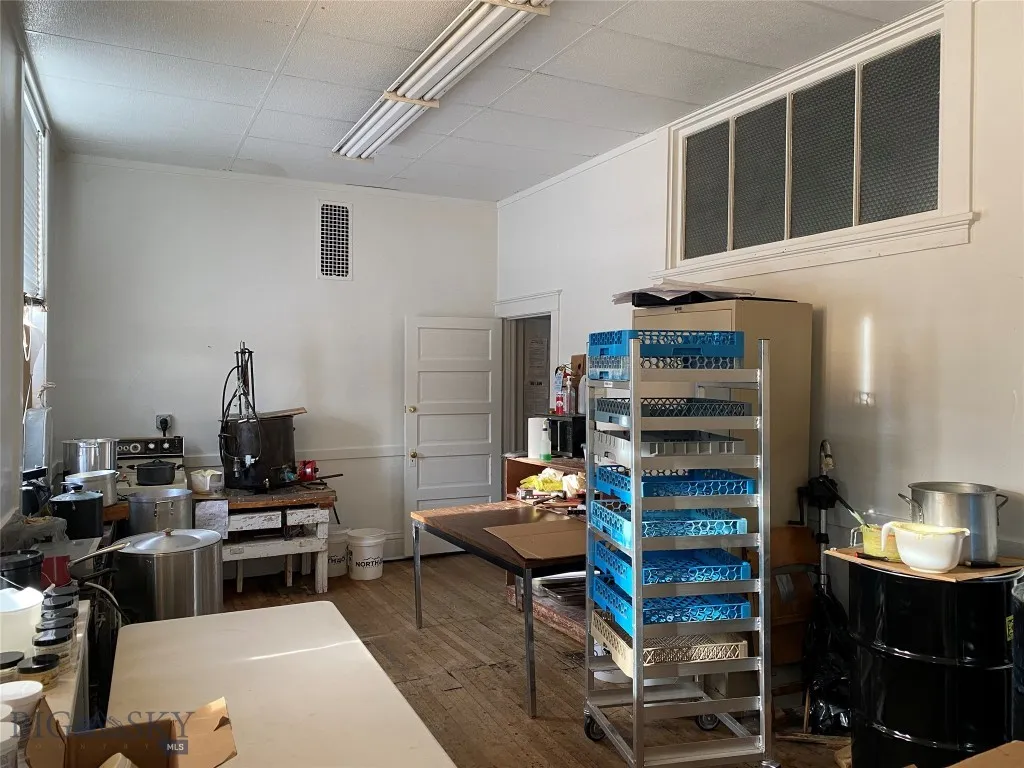 1333 Kaw Avenue, Butte, Montana 59701, Butte, Montana 59701, ,Commercial Sale,For Sale,1333 Kaw Avenue, Butte, Montana 59701,402726