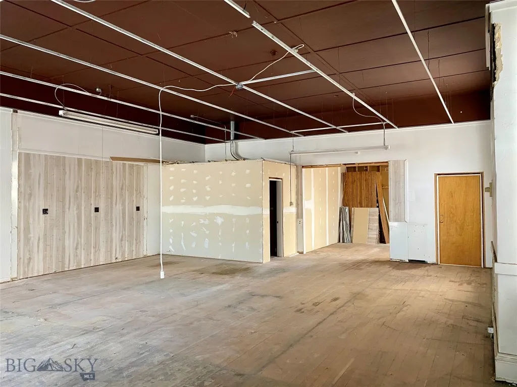 1333 Kaw Avenue, Butte, Montana 59701, Butte, Montana 59701, ,Commercial Sale,For Sale,1333 Kaw Avenue, Butte, Montana 59701,402726