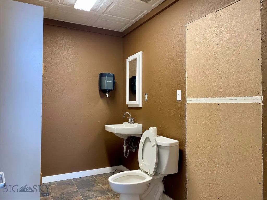 1333 Kaw Avenue, Butte, Montana 59701, Butte, Montana 59701, ,Commercial Sale,For Sale,1333 Kaw Avenue, Butte, Montana 59701,402726