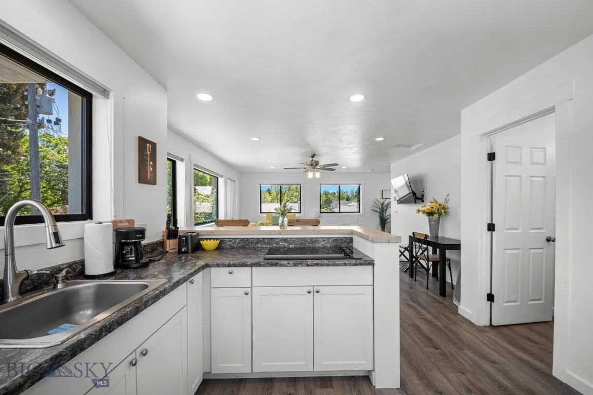 420 N 6th, Bozeman, Montana 59715, Bozeman, Montana 59715, 7 Bedrooms Bedrooms, ,3 BathroomsBathrooms,Residential,For Sale,420 N 6th, Bozeman, Montana 59715,402736