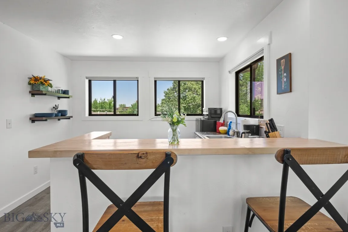 420 N 6th, Bozeman, Montana 59715, Bozeman, Montana 59715, 7 Bedrooms Bedrooms, ,3 BathroomsBathrooms,Residential,For Sale,420 N 6th, Bozeman, Montana 59715,402736