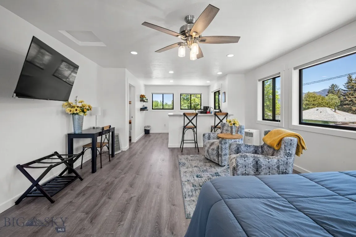 420 N 6th, Bozeman, Montana 59715, Bozeman, Montana 59715, 7 Bedrooms Bedrooms, ,3 BathroomsBathrooms,Residential,For Sale,420 N 6th, Bozeman, Montana 59715,402736