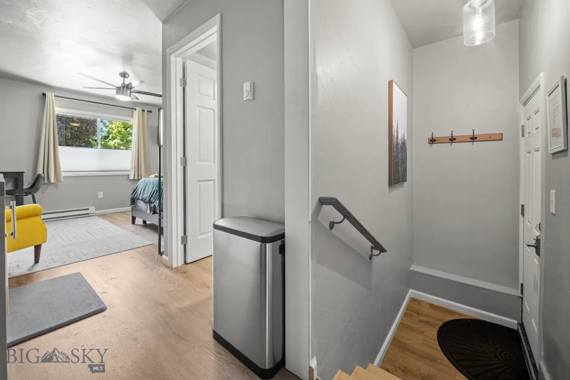 Exit/entrance back to stairway to basement