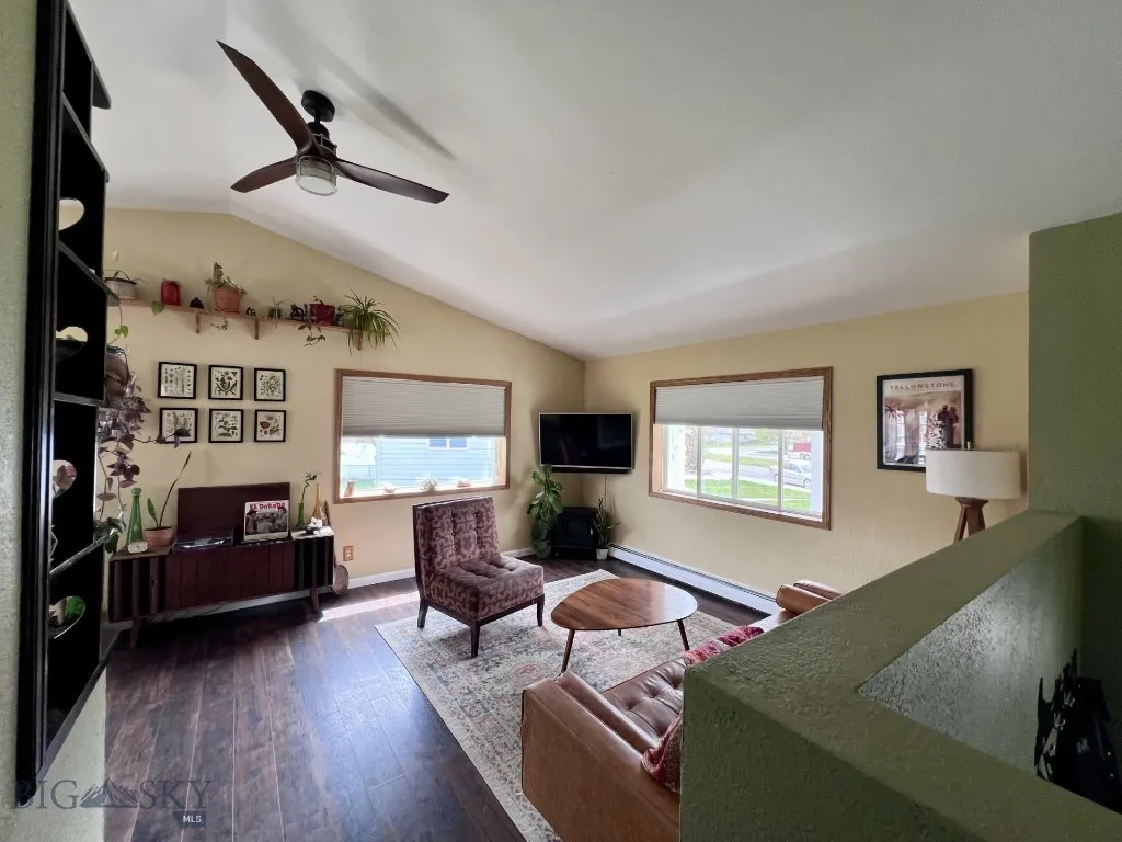 616 Comet, Livingston, Montana 59047, Livingston, Montana 59047, 5 Bedrooms Bedrooms, ,1 BathroomBathrooms,Residential,For Sale,616 Comet, Livingston, Montana 59047,402820