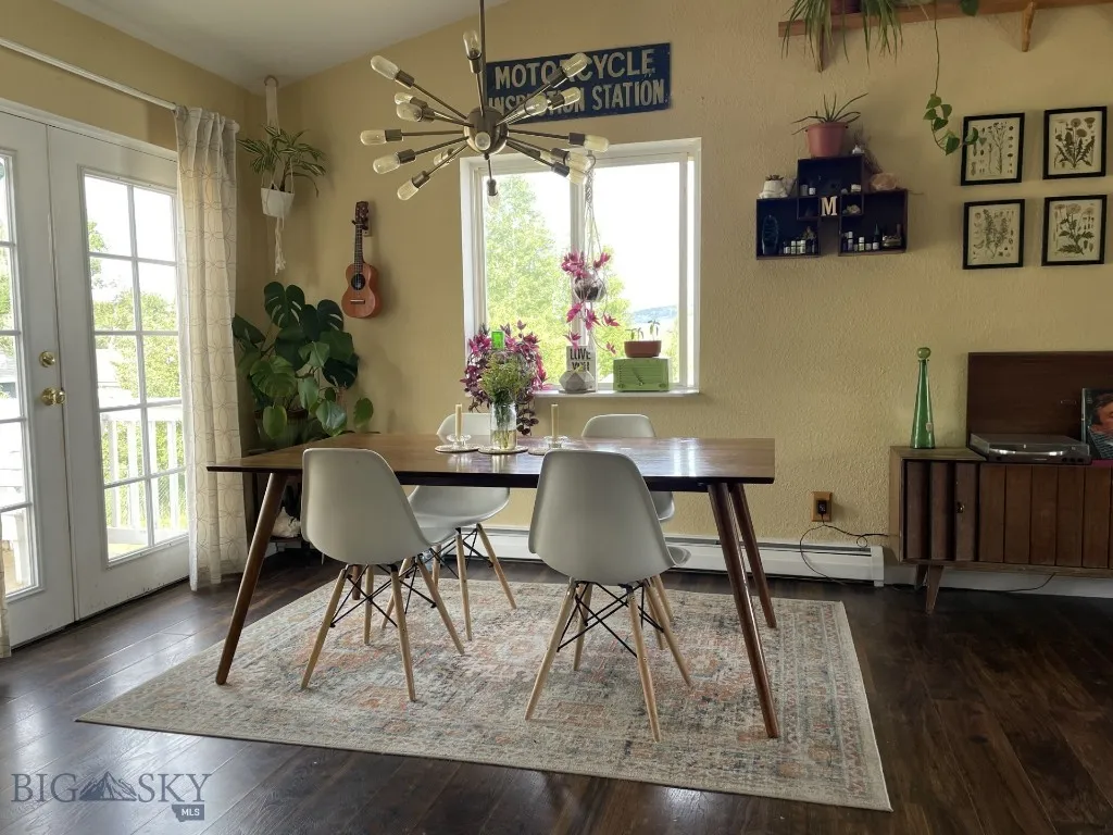 616 Comet, Livingston, Montana 59047, Livingston, Montana 59047, 5 Bedrooms Bedrooms, ,1 BathroomBathrooms,Residential,For Sale,616 Comet, Livingston, Montana 59047,402820