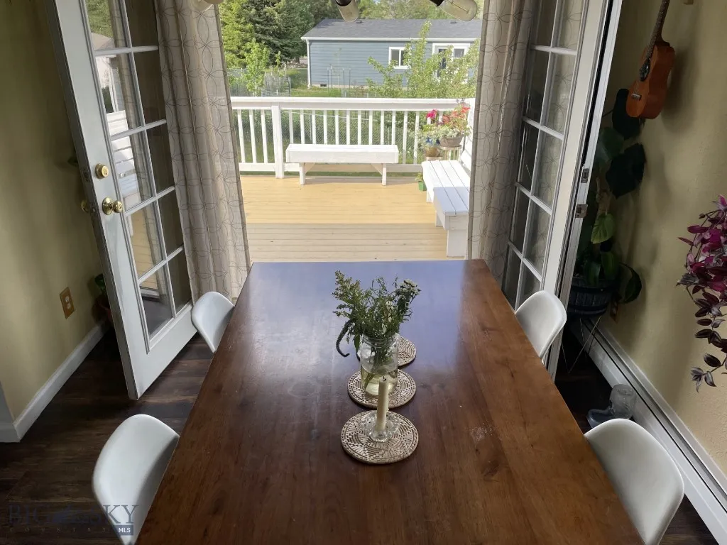 616 Comet, Livingston, Montana 59047, Livingston, Montana 59047, 5 Bedrooms Bedrooms, ,1 BathroomBathrooms,Residential,For Sale,616 Comet, Livingston, Montana 59047,402820