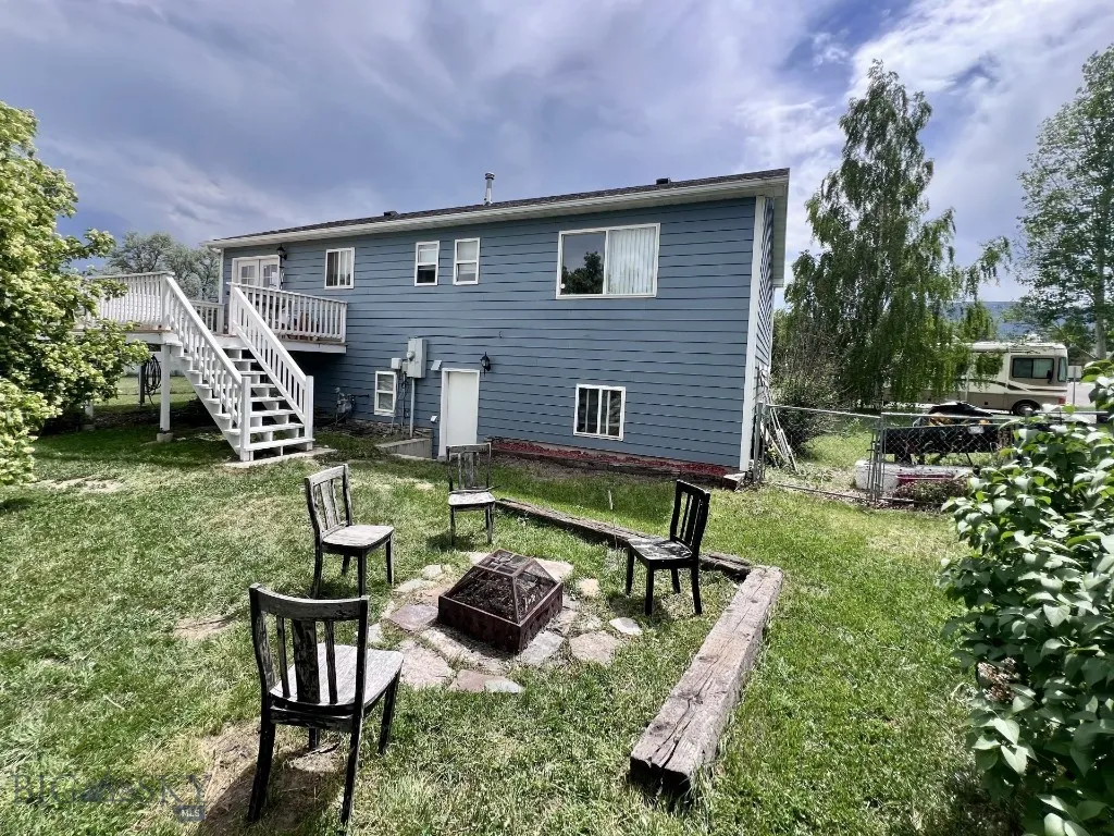 616 Comet, Livingston, Montana 59047, Livingston, Montana 59047, 5 Bedrooms Bedrooms, ,1 BathroomBathrooms,Residential,For Sale,616 Comet, Livingston, Montana 59047,402820