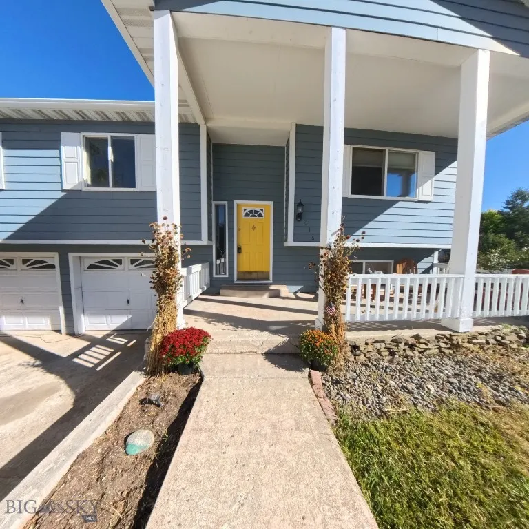 616 Comet, Livingston, Montana 59047, Livingston, Montana 59047, 5 Bedrooms Bedrooms, ,1 BathroomBathrooms,Residential,For Sale,616 Comet, Livingston, Montana 59047,402820