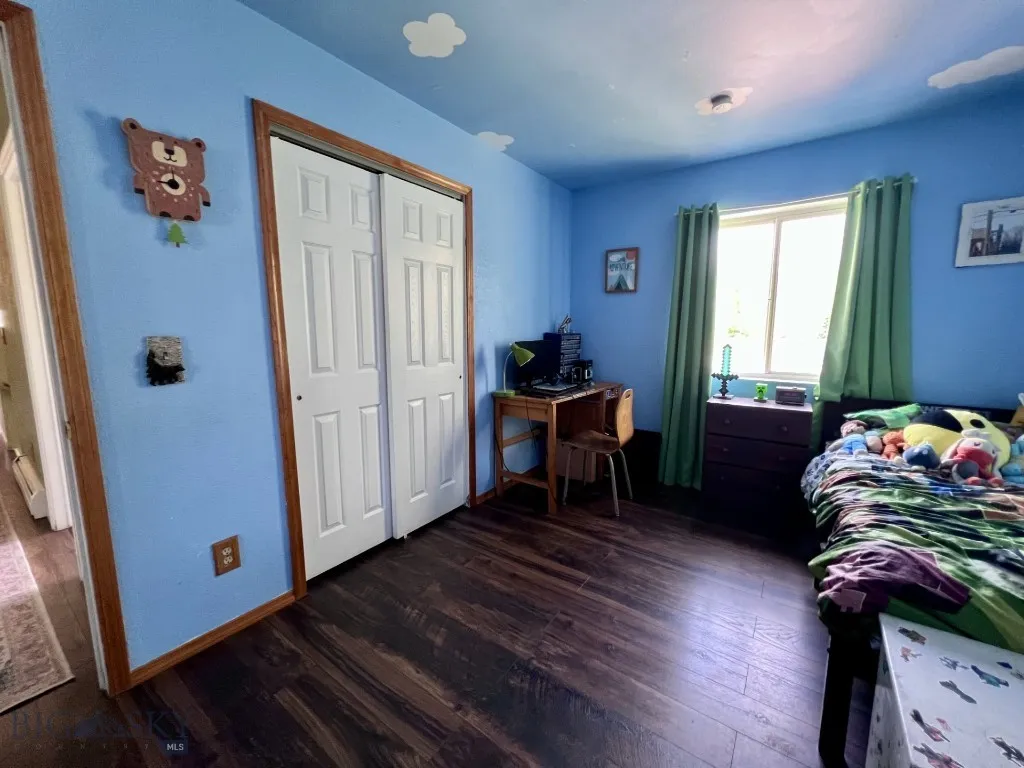 616 Comet, Livingston, Montana 59047, Livingston, Montana 59047, 5 Bedrooms Bedrooms, ,1 BathroomBathrooms,Residential,For Sale,616 Comet, Livingston, Montana 59047,402820