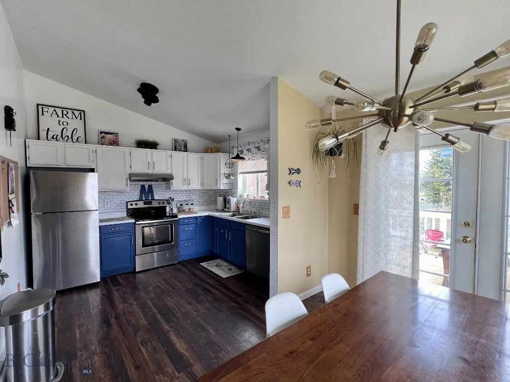 616 Comet, Livingston, Montana 59047, Livingston, Montana 59047, 5 Bedrooms Bedrooms, ,1 BathroomBathrooms,Residential,For Sale,616 Comet, Livingston, Montana 59047,402820