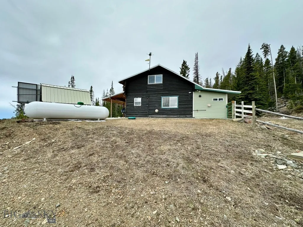 22 Indian Creek Road, Townsend, Montana 59644, Townsend, Montana 59644, 2 Bedrooms Bedrooms, ,1 BathroomBathrooms,Residential,For Sale,22 Indian Creek Road, Townsend, Montana 59644,0,402926